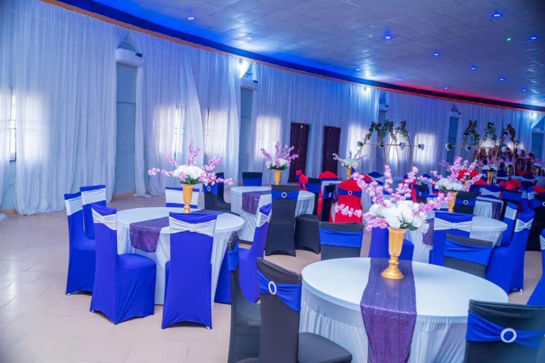 Murphy'S Mansion Resort Umuahia Extérieur photo