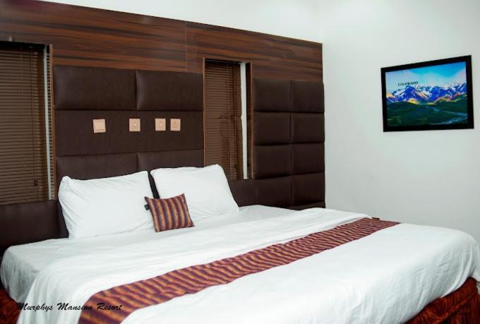 Murphy'S Mansion Resort Umuahia Extérieur photo